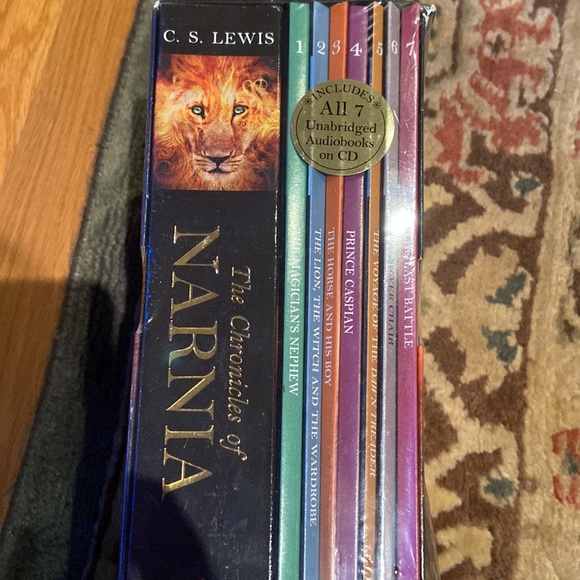 Chronicles of NARNIA NEW Boxed Set 7 Books C.S.Lewis PLUS all 7 unabridged CD’s - Picture 2 of 5